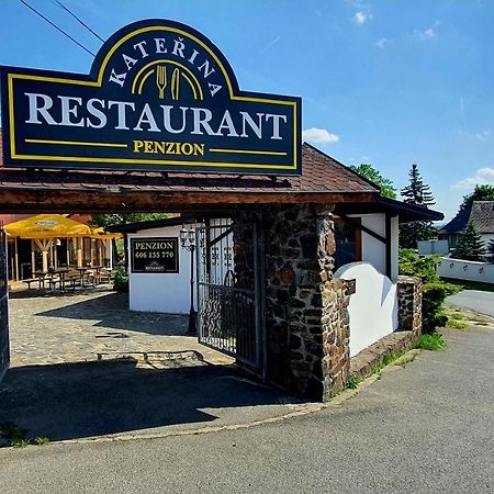 Katerina Restaurant A Penzion 로즈바도프 외부 사진