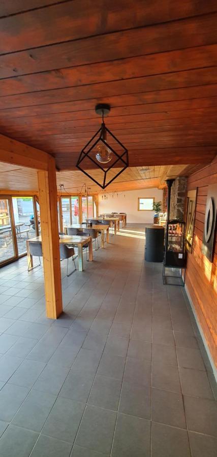 Katerina Restaurant A Penzion 로즈바도프 외부 사진